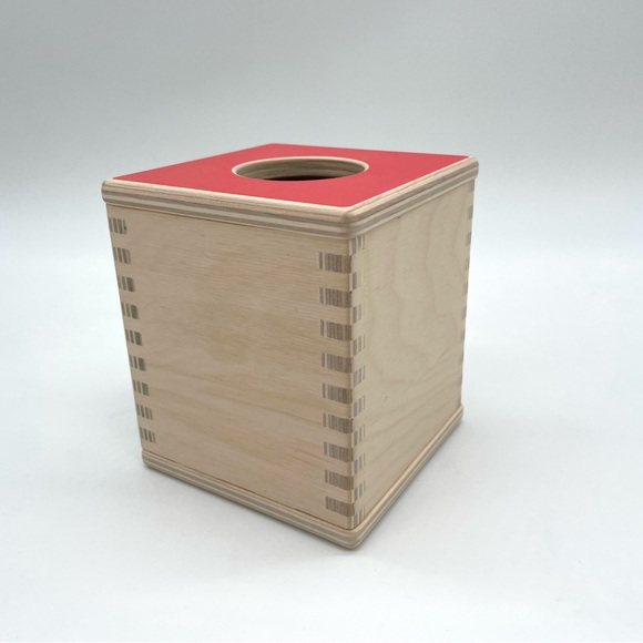 VGUC Lovevery Hide & Find Drop Box - Picture 3 of 6